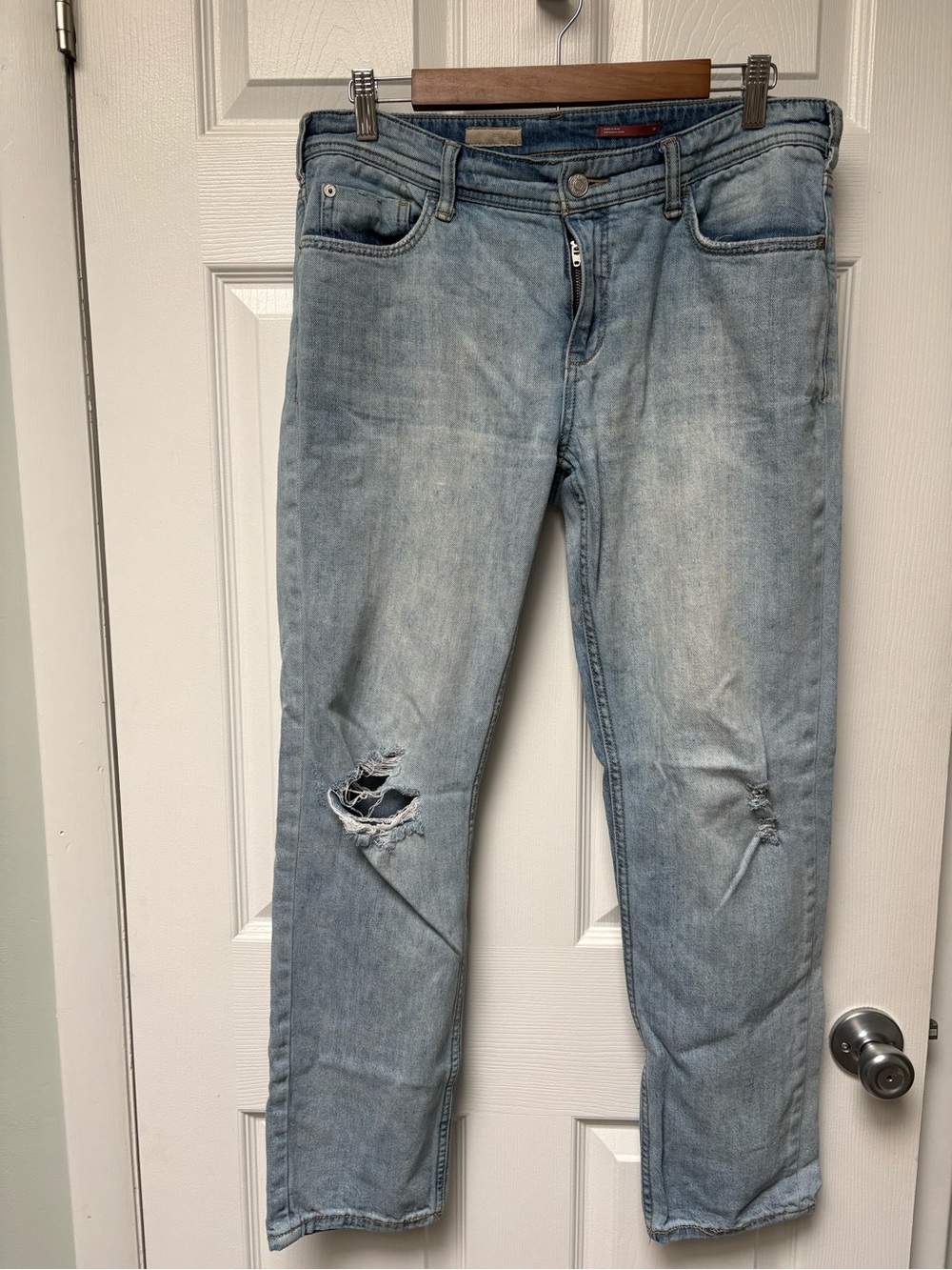 Anthropologie Light Blue Distressed Boyfriend Jeans